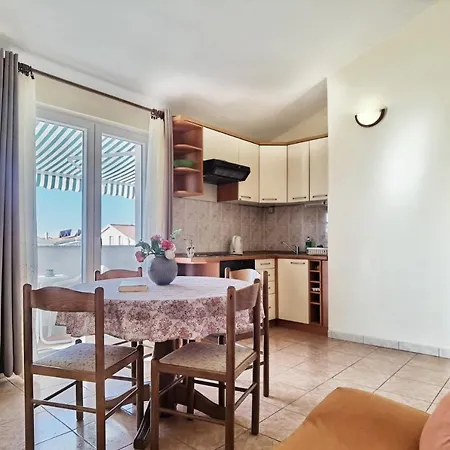 Apartment Lasan - 150 M From Sea Vodice