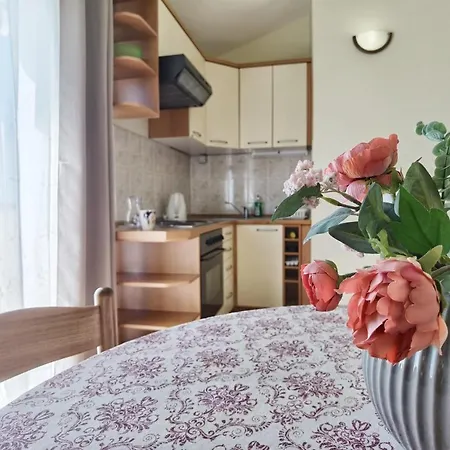 Lasan - 150 M From Sea Apartamento Vodice