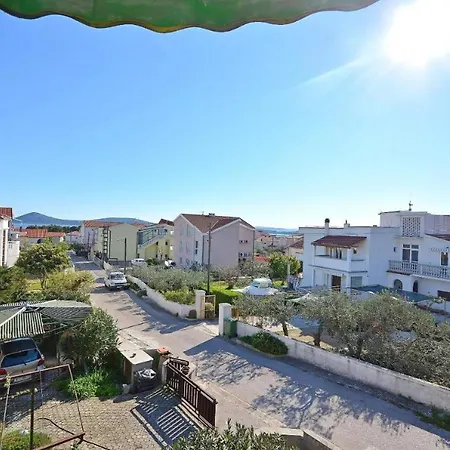Apartment Lasan - 150 M From Sea